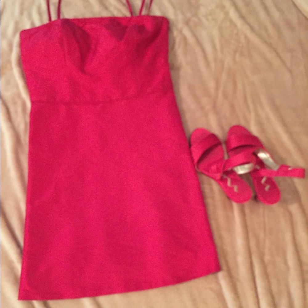 Ann Taylor pink party cocktail dress. Size 2.